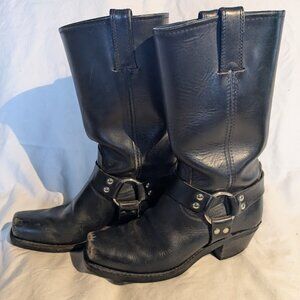 Frye Women Black Leather Belt Harness Pull On Square Toe Biker Boot